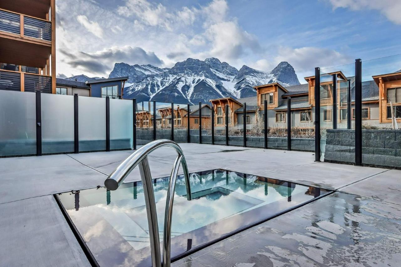 White Spruce Lodge By Spring Creek Vacations Canmore Exteriér fotografie